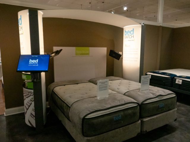 Furniture Fair Western Hills Sleep Center bedMATCH technology station